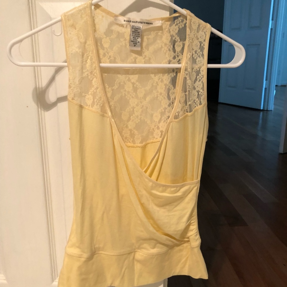 DVF tip. Size petite.